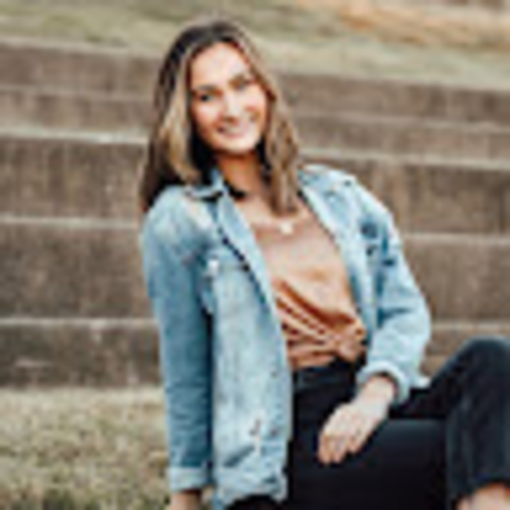 Meet your Posher, Rebekah